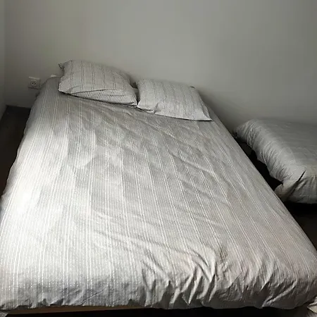 Frühstückspension 16 Rue Des Deportes 3*